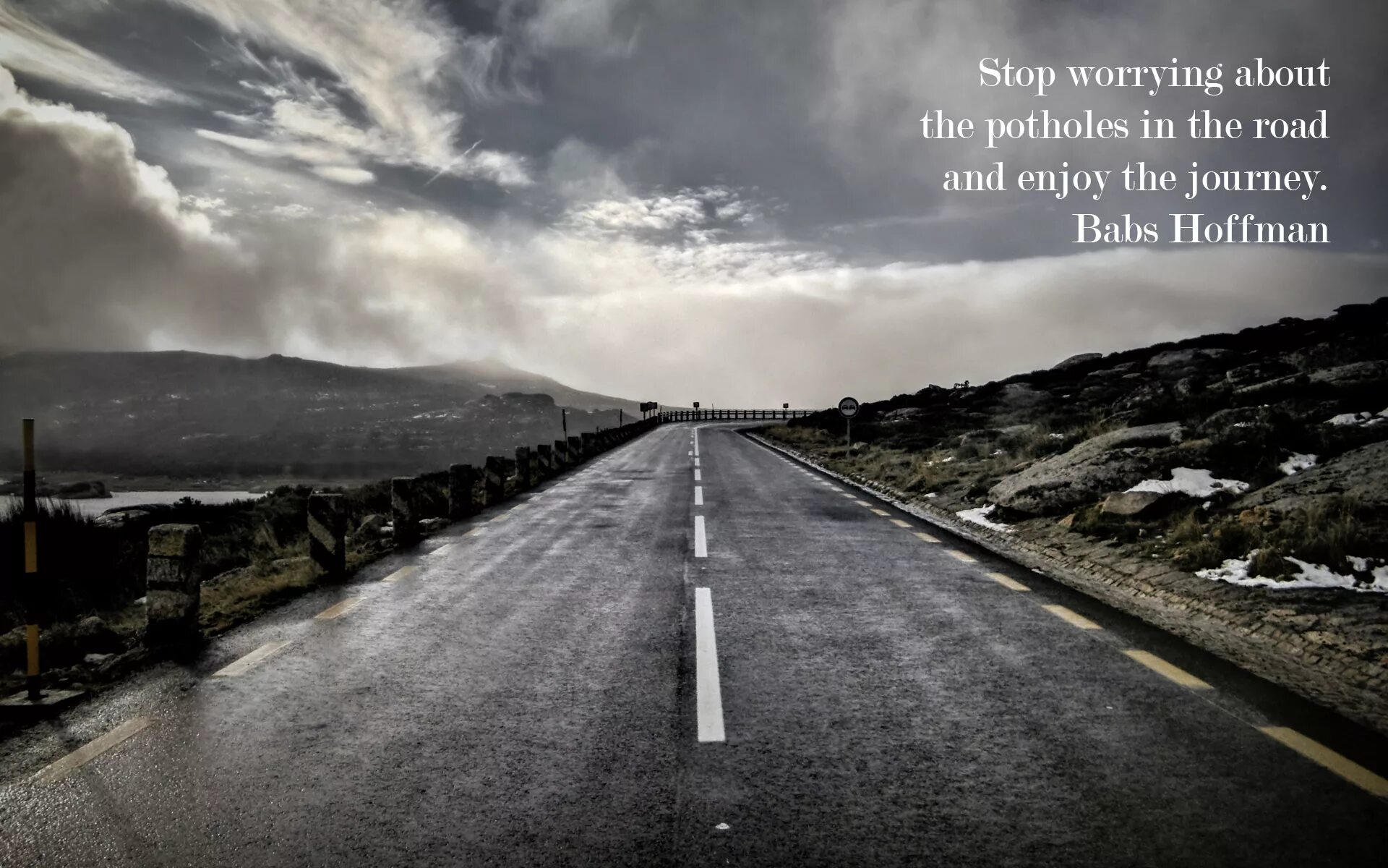 Цитаты про дорогу. Куда ведёт твоя дорога. Смысл дороги. Смысл дороги. Человек на дороге.