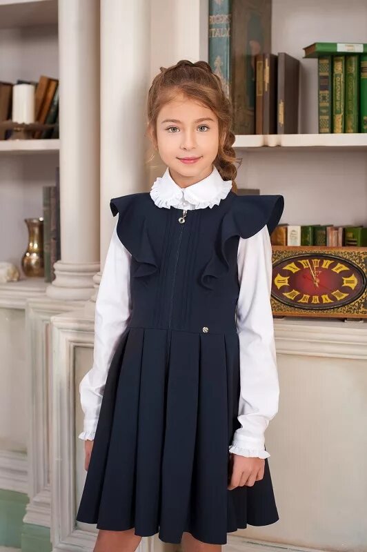 Skylake школьная форма штутгарт. Платье школьное гермиона модница. Скай лейк сарафан серый. Школьный сарафан для девочки. Школьный сарафан для подростка.