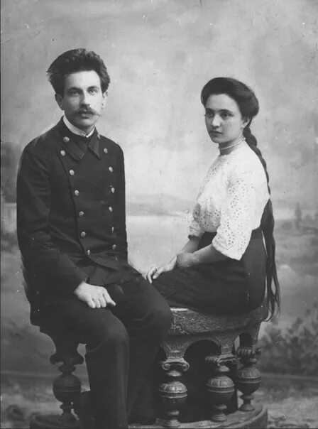 Жена петра петровича шмидта. Шмидт с о семья. Отто юльевич шмидт с женой. Фото шведской семьи 1850 года. Шмидт с о семья.