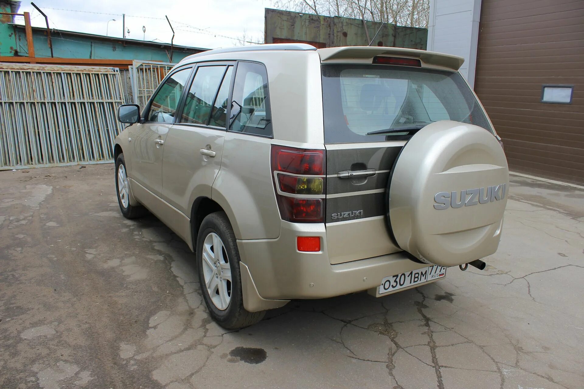 Suzuki grand vitara на авито. Suzuki Grand Vitara 2003. Suzuki Grand Vitara 2008 с зажи.