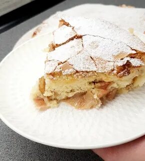 Шарлотка с хрустящей корочкой