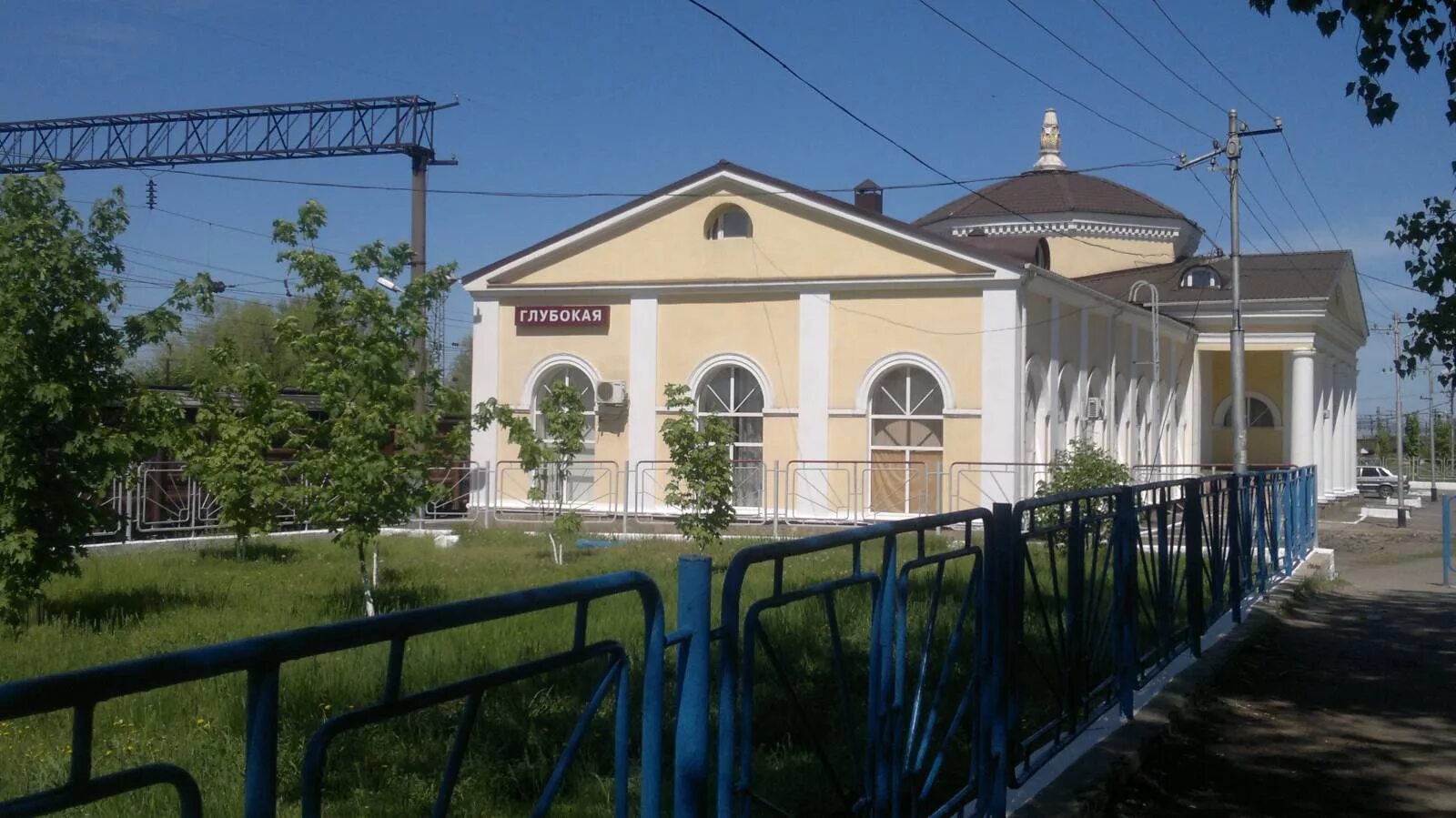 Поселок городского типа глубокий ростовская область. Посёлок глубокий каменский район ростовская. станция глубокая ростовская область. глубокий поселок ростовская область каменский. храм п глубокий каменский район.