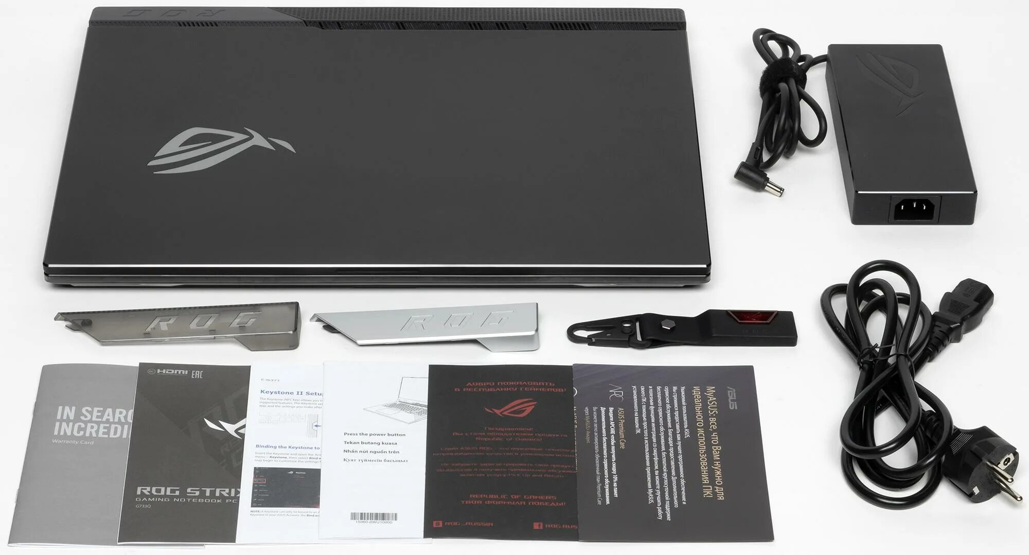 Asus scar купить. ASUS ROG Strix scar 17 g733. ASUS ROG Strix scar 17 g733qs-hg218t. Асус Рог стрикс g17. ASUS Rock 3050.