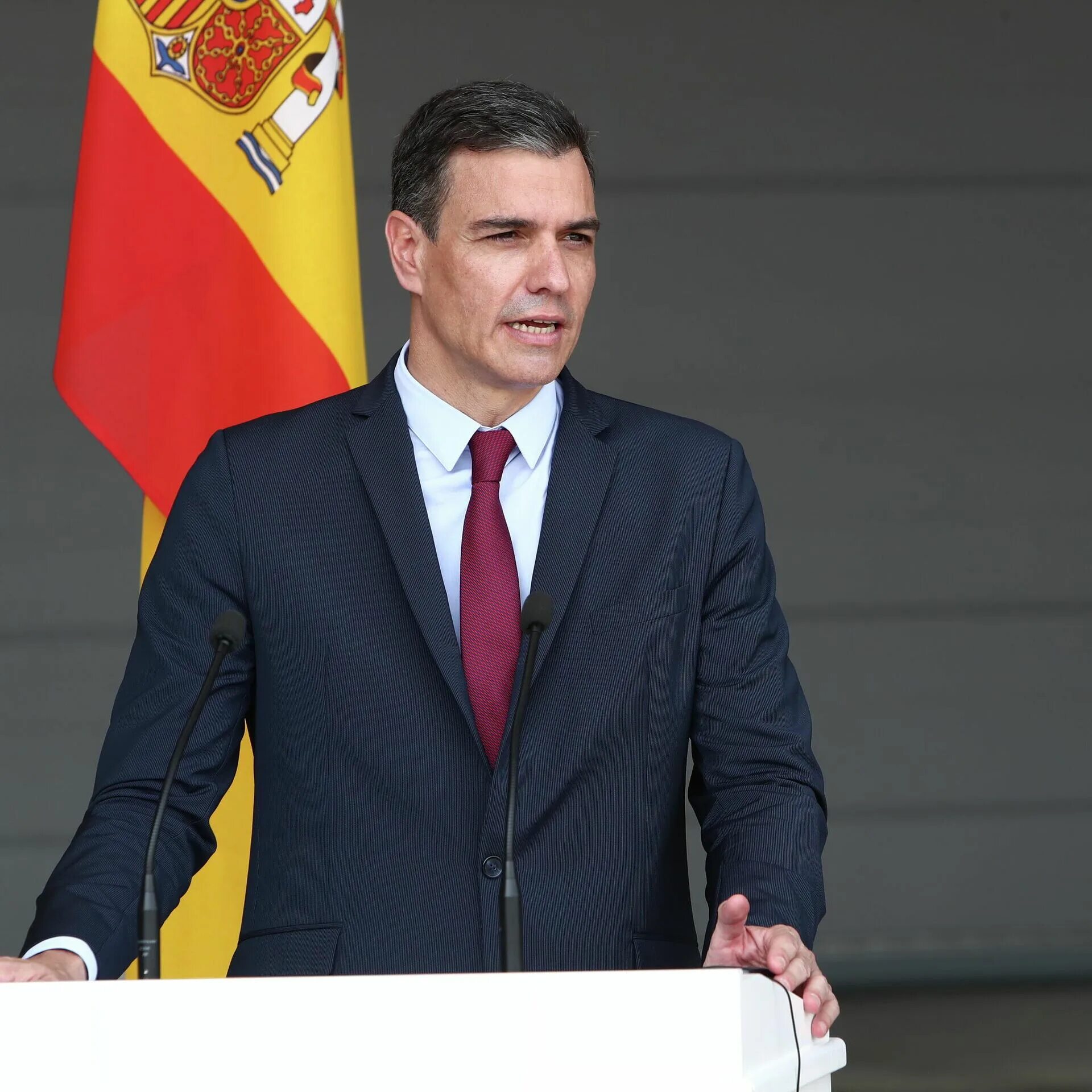 Педро Санчес. Санчес премьер Испании. Педро Санчес (политик). Глава Испании.