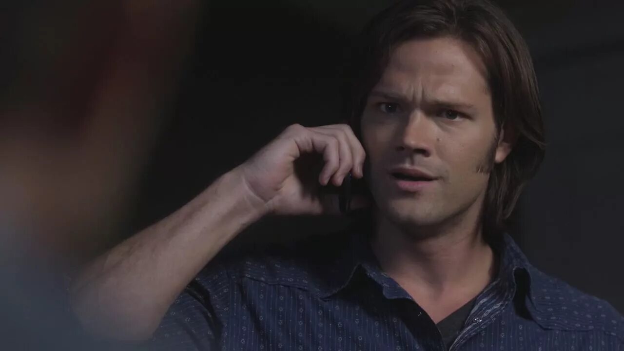 Джаред падалеки сэм винчестер. Джаред падалеки сверхъестественное. Джаред падалеки сэм винчестер. Семвинчестер сверхъестественное. Сэм винчестер сверхъестественное.