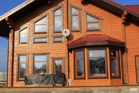 Дом деревянные или пластиковые окна