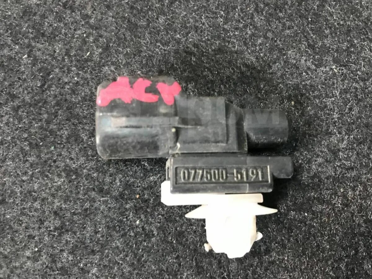 датчик температуры воздуха камри 40