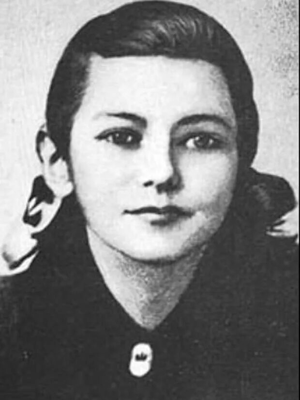 Зина Портнова (1926–1944). Партизанка Зина Портнова. Фото зины портновой