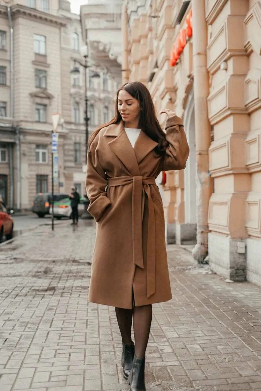 Верхняя одежда девушек
