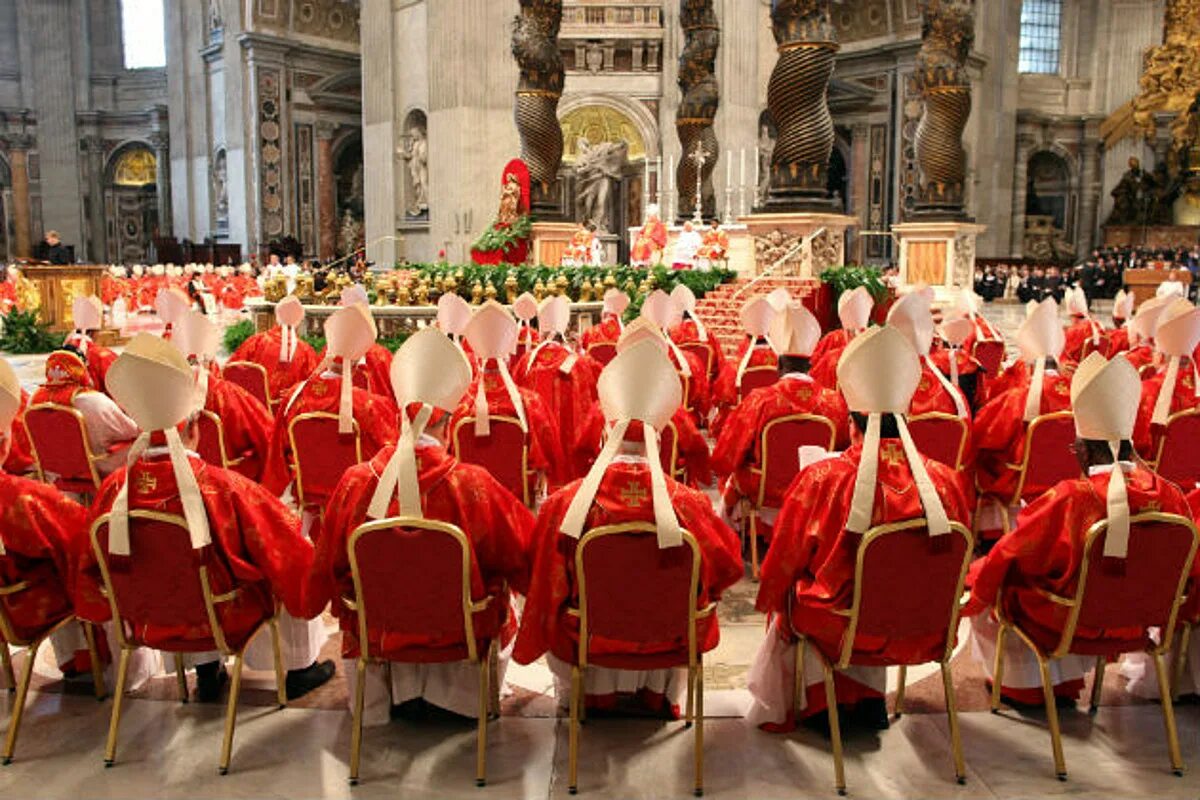 Кардиналы Ватикана. Конклав Ватикан. Избрание папы Римского в Ватикане. Коллегия кардиналов в Ватикане.