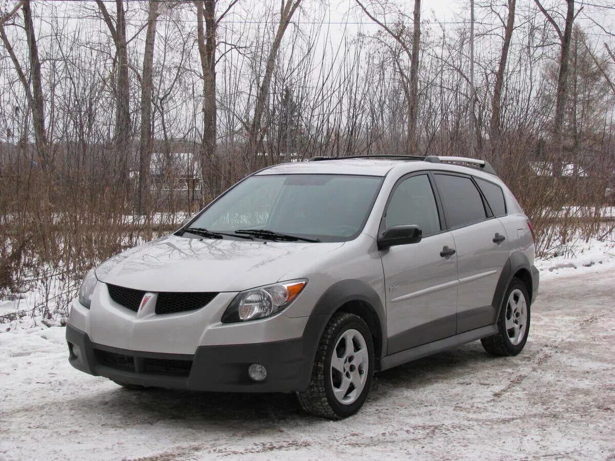 Вайба машина. Понтиак Вайб 2002. Pontiac Vibe 2002. Понтиак Вайб 2003. Понтиак Вайб 2003 серебристый.