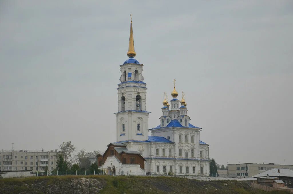 Североуральск россия. Церковь Калья Североуральск. Часовня Североуральск.