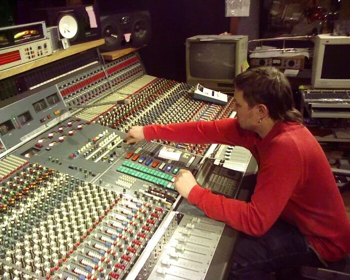 Music software store