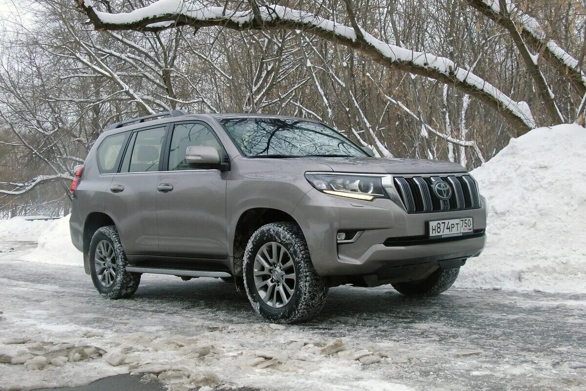 Ленд крузер прадо красный. Тест драйв тлк прадо 2,7 литра мкпп. Toyota land cruiser prado 201. Тойо лэнд крузер прадо 2018. Прадо видео обзор.