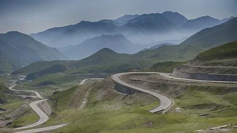 Здесь можно любоваться горными ландшафтами