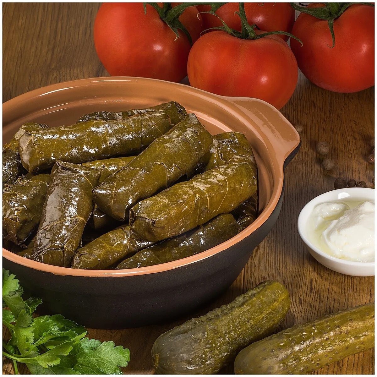 толма ереванская с виноградными листьями. долма с виноградных листьев. долма грузинская. долма в виноградных листьях по-армянски. долма грузинская.