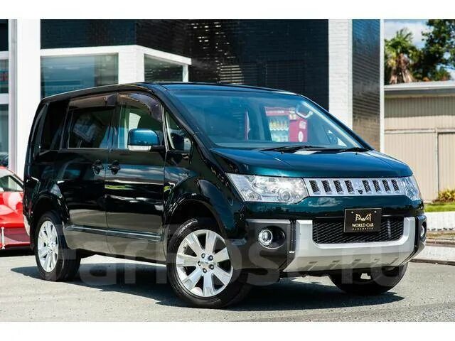 Купить делику д5 во владивостоке. Delica 2007. Mitsubishi Delica d5 2.4 CVT, 2014. Mitsubishi Delica d5 2.4 CVT, 2009 С левым рулем. Митсубиси Делика 2007 год грузопассажирская.