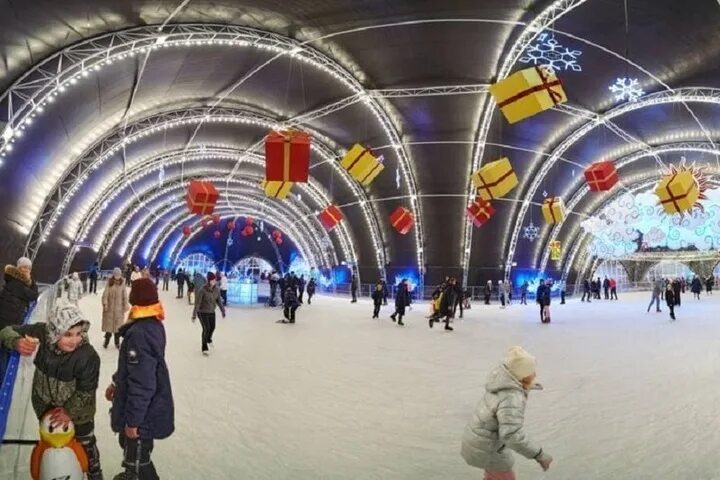 какие катки. большой каток в москве. каток грунтовый бомаг 212. какие катки. какие катки.