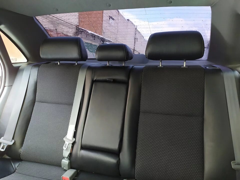 Lacetti 2 Daewoo Salon. Gentra Daewoo Isofix. Шевроле Лачетти универсал салон с черными сиденьями. Сиденья лачетти хэтчбек