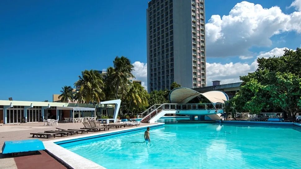 Gran caribe 3. Gran Caribe Neptuno & Triton Гавана. Gran Caribe Neptuno & Triton 3*. Hotel Neptuno Havana. Neptuno в Сочи.