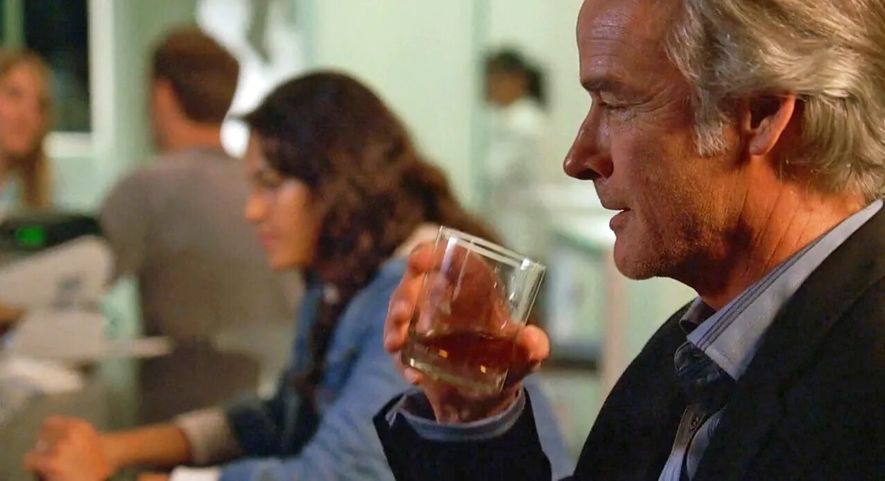 Кристиан шепард лост. Кристиан шепард актер. Сериал лост отец джека. Кристиан шепард. Кристиан шепард лост.