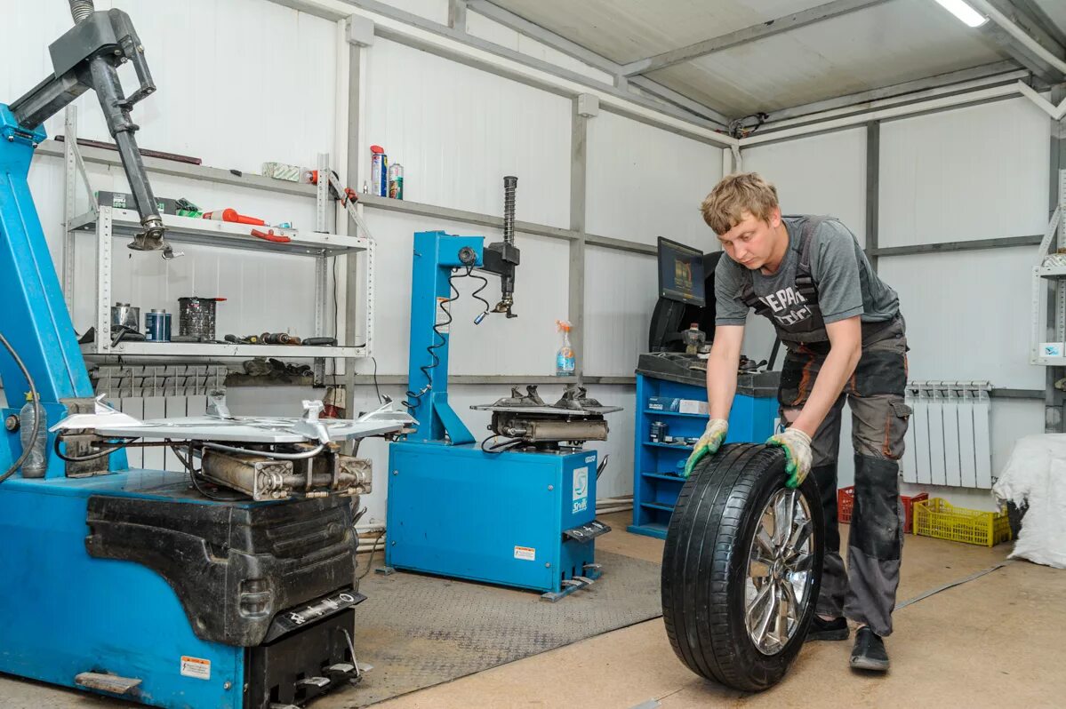 балансировочный станок daliqibao h-66. Daliqibao dl-450 шиномонтажный станок запчасти. шиномонтаж новых колес. ближайший шиномонтаж. шиномонтаж пенза прокатка резины.