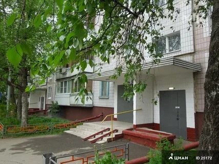 Карамзина 1