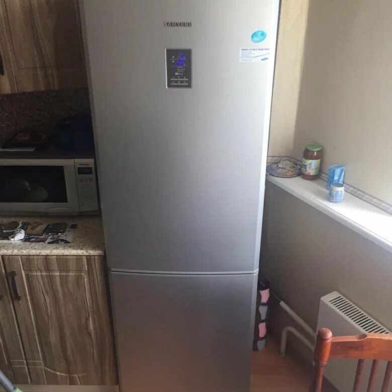 Samsung rb38t676fsa/wt. Холодильник самсунг с верхней морозильной камерой. Холодильник samsung год выпуска. Холодильник samsung rt-62 k7110ef. Rl52vebts1/bwt.