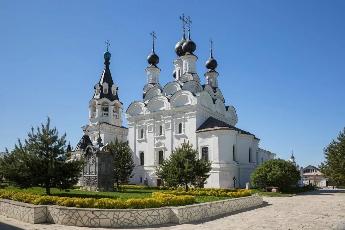 Достопримечательности золотого кольца. Николо набережная церковь в муроме. Мужской благовещенский монастырь в муроме. Муром город золотого кольца. Золотое кольцо город муром.