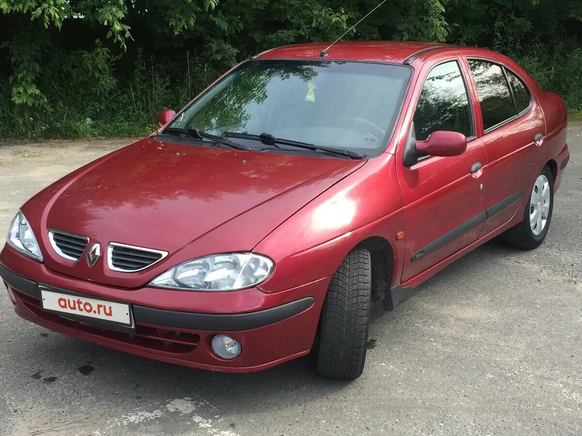 2002 megane. Рено Меган 1. Рено Меган 2002 седан. Рено Меган 1 2002 года. Renault Megane 1 седан.