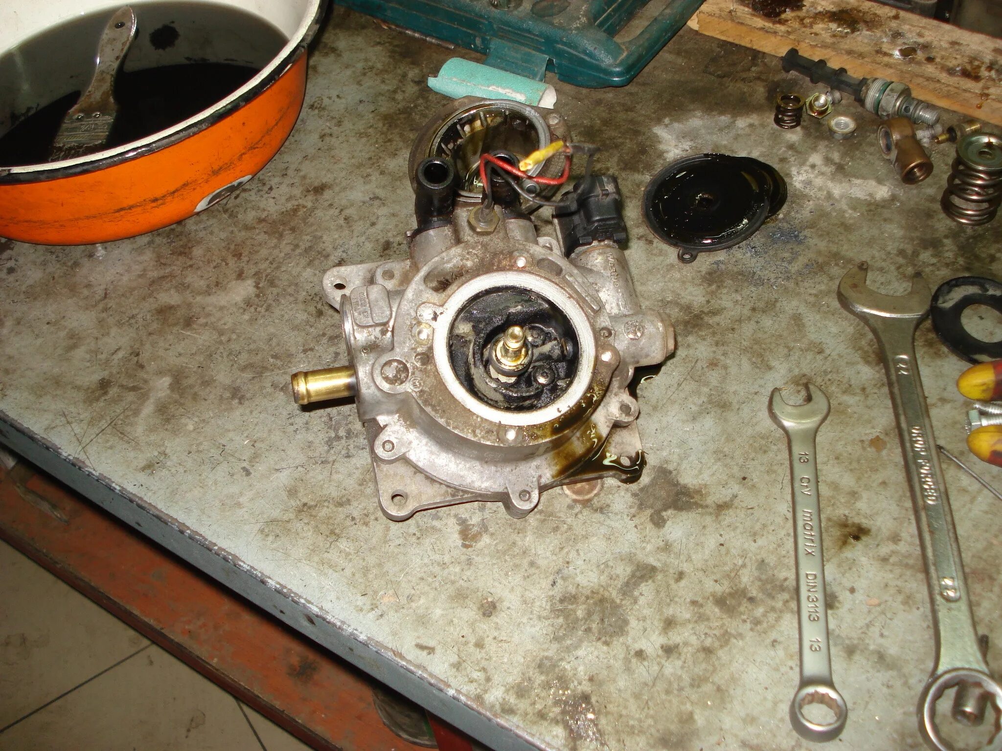 переборка газового редуктора 4 поколения. ремкомплект на редуктор гбо 5 поколения. регулируемые винты на редукторе гбо 4 поколения. газовый редуктор томасетто. ремонт газового редуктора 4 поколения.