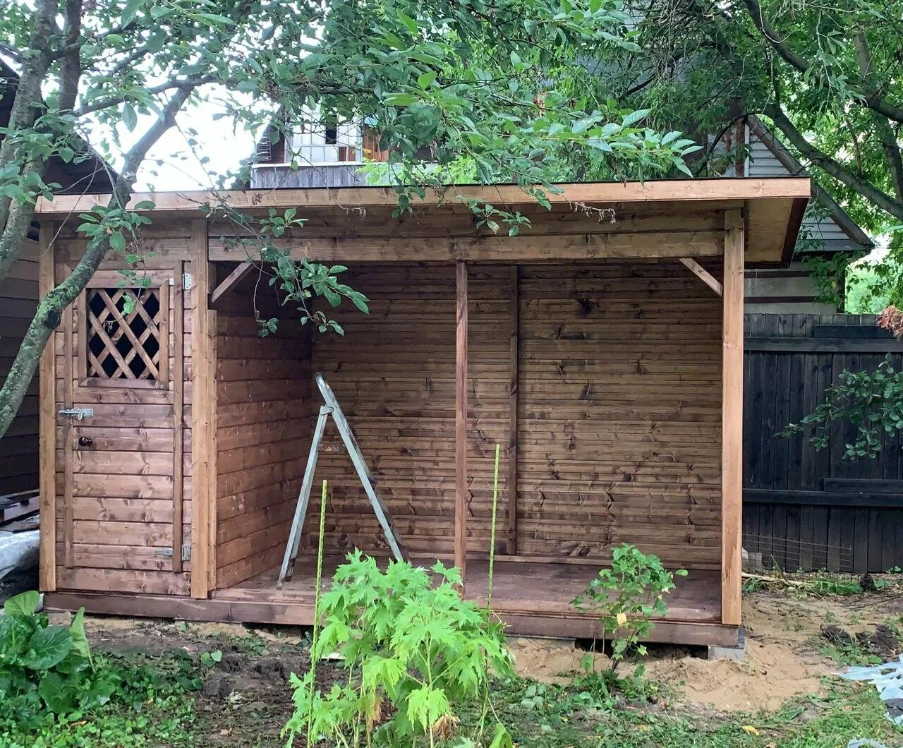 Дачный сарай. Сарай для дачи. Красивый сарай для дачи. 5. Металлический сарай dallas 108.