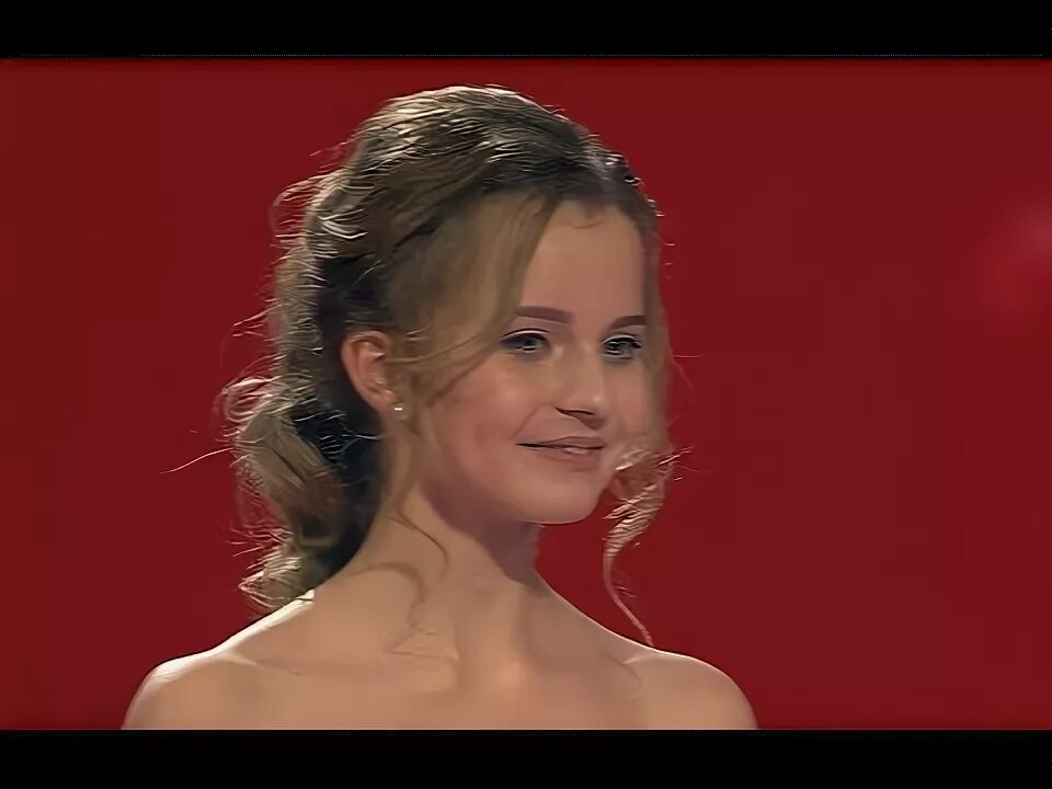 Голос алиса кожикина песня. Алиса кожикина я не игрушка. Алиса кожикина голос. Алиса кожикина голос 1. Голос алиса кожикина песня.