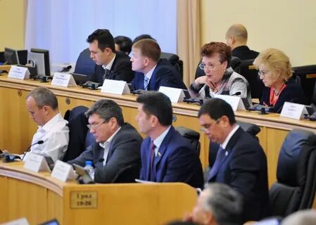 Депутаты тюменской областной думы