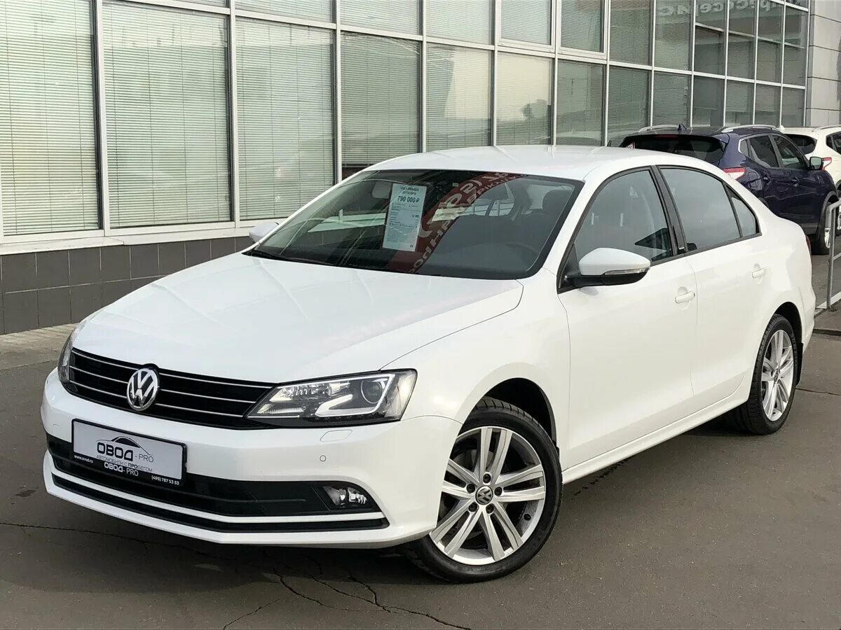 Volkswagen jetta годы выпуска. Фольксваген Джетта 2016 белый. Фольксваген Джетта 2016г. Фольксваген Джетта 2016 года. Фольксваген Джетта 2016 Рестайлинг.