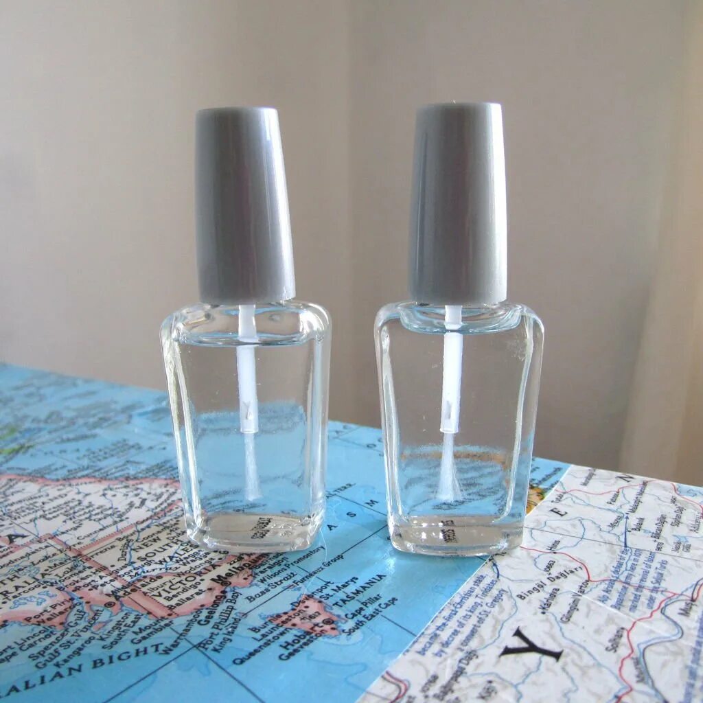 Стоит лак. Orly 20856. Стоит лак. Бесцветный лак для ногтей. Лак для ногтей essie полупрозрачный.