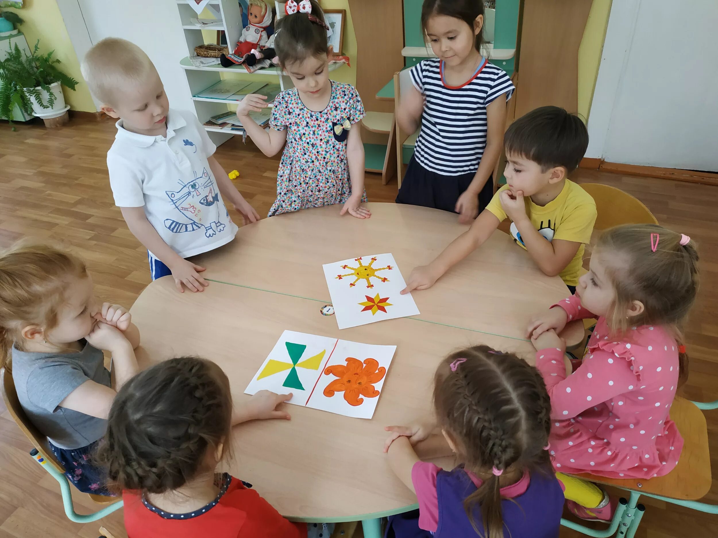 Для дошкольников в средней группе. Художественно эстетическое воспитание в детском саду. Дети средней группы. Художественно-эстетическое в средней группе. Художественно эстетическое развитие детей старшего дошкольного возраста