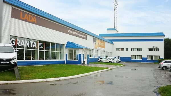 Дилер Азия Авто Омск в Омске - б/у автомобили в наличии у дилера