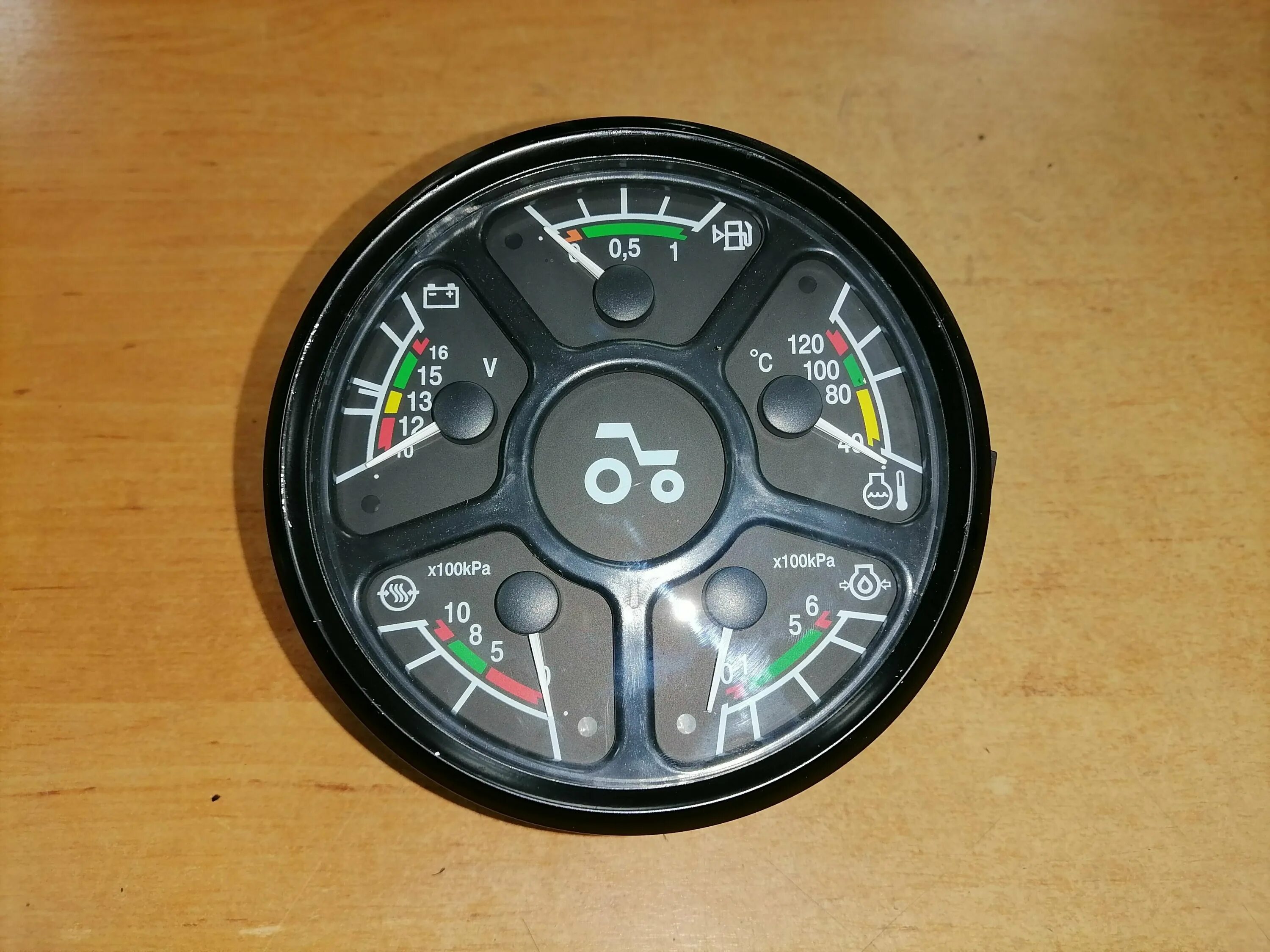 801). комбинация приборов мтз 82. 1. 1. комбинация приборов кд 8071-4 ( ар70.