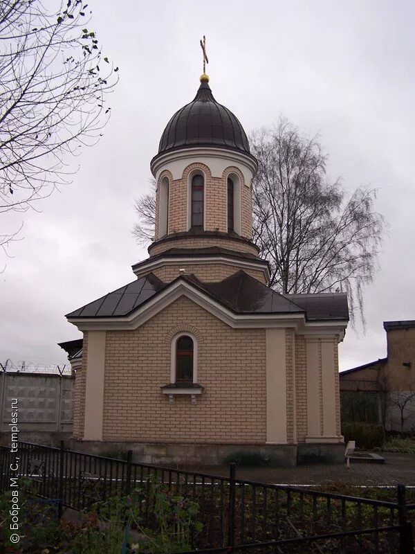 храм в еловом лесу. исторический район спб поселок михаила архангела. токсово собор архистратига михаила. собор архангела михаила в токсово. церковь архангела михаила спб долгоозерная.