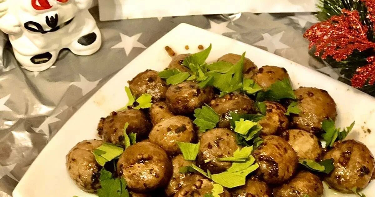 Шампиньоны в духовке целиком. Грибы шампиньоны в духовке целиком. Запечённые шампиньоны в духовке целиком. Шампиньоны в соевом соусе в духовке