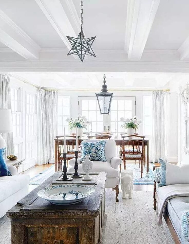 Sarah Richardson’s Most Beautiful Bedrooms - HGTV Canada Beautiful bedrooms, Bed