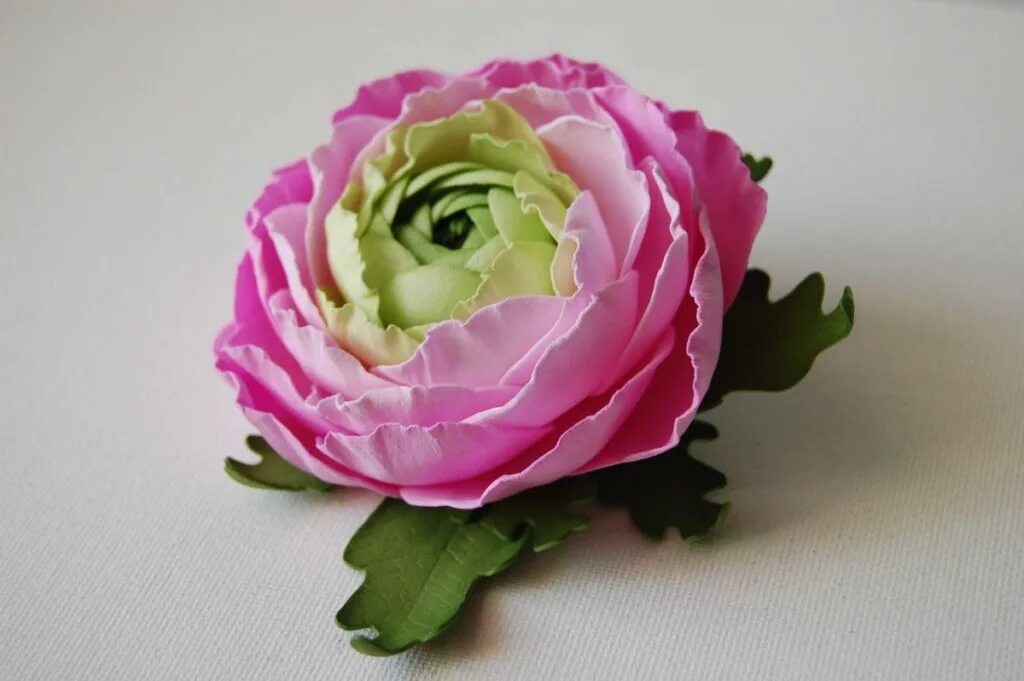 Фоамиран. Фоамиран поделки. Формиан. Цветы из фома. Цветы из фоамирана.