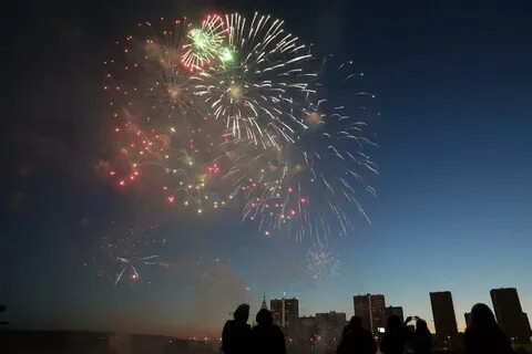 Салюты 24
