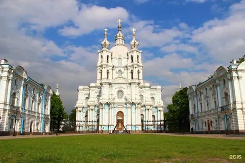 Смольный фото