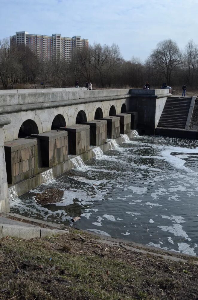 "западной дамбы канала". лаборатория компактных плотин и каналов. канал плотина. мост плотина болхов. шлюз 5 мазурского канала.