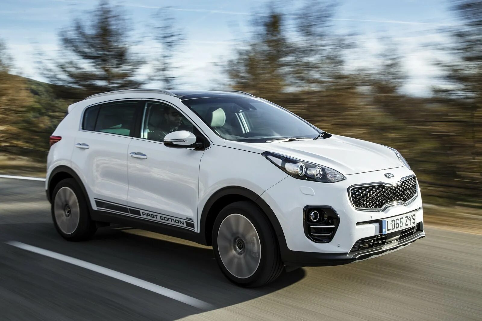 Киа спортейдж полный привод цена. Kia Sportage 2017 белый. Кия Спортейдж 16г. Киа Спортейдж 2018г. Kia Sportage, 2018 г..