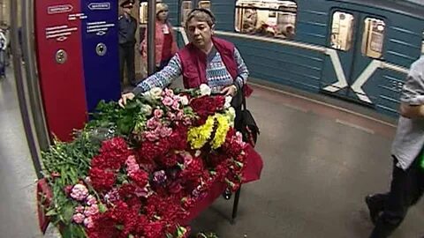 Цветы в метро