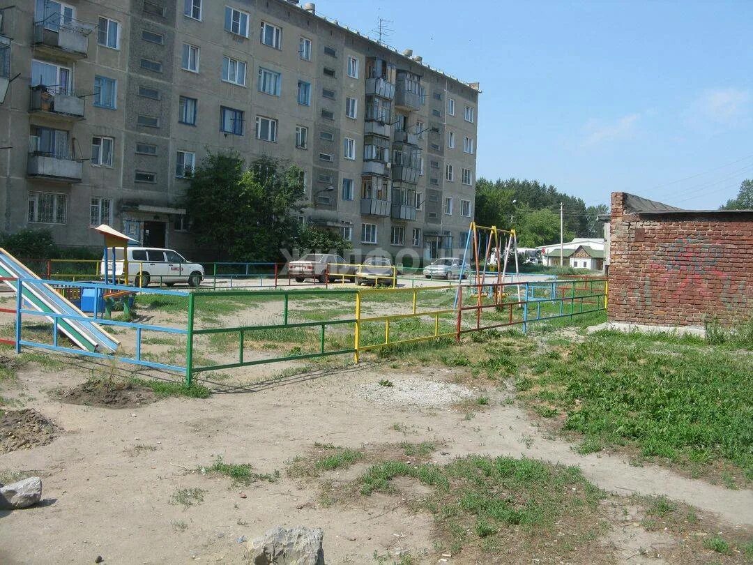 Продам однокомнатную квартиру на улице Островского 1б в городе Бердске городской