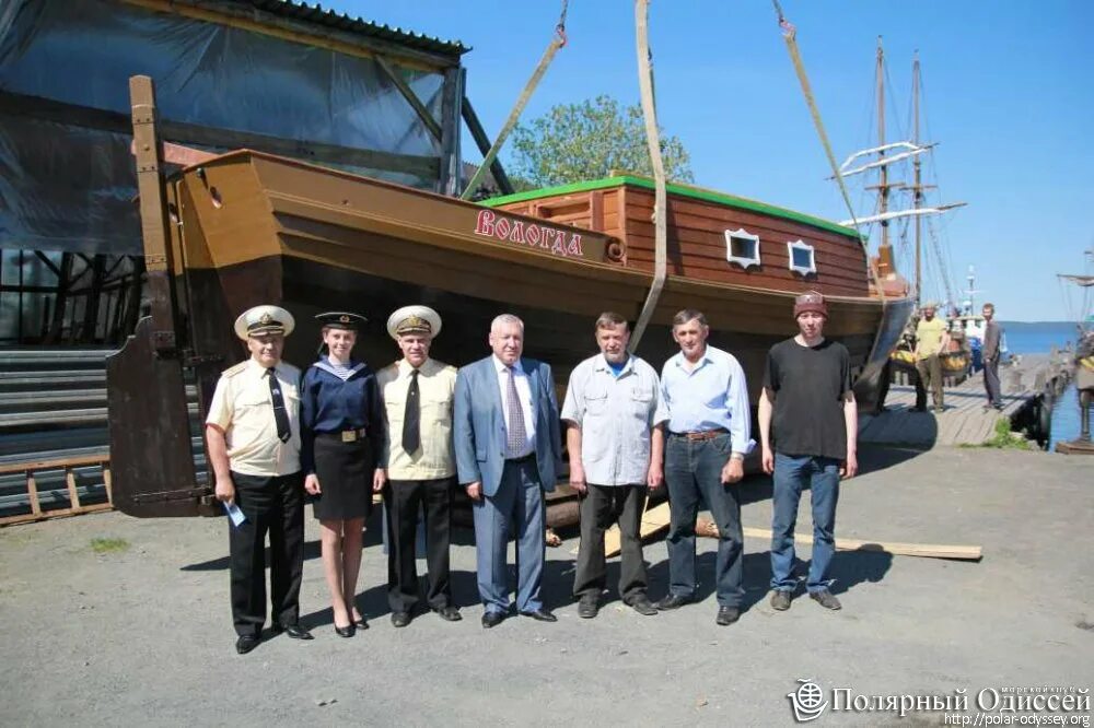 Музей полярный одиссей петрозаводск. Поморский Коч "Вологда». Грумантский Коч. Вологда Коч судно.